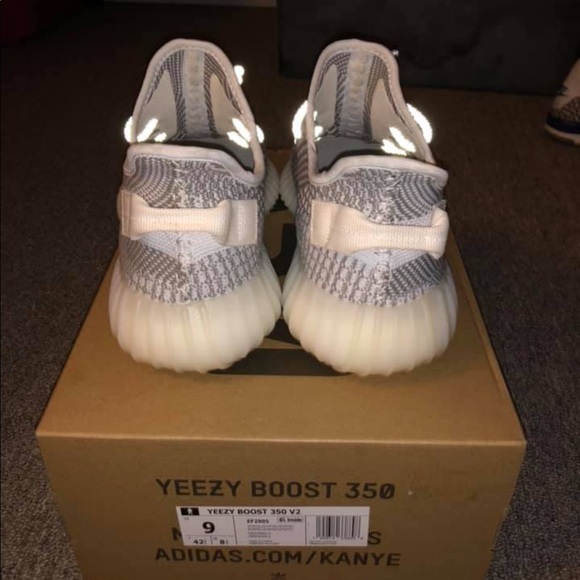 yeezy size 9